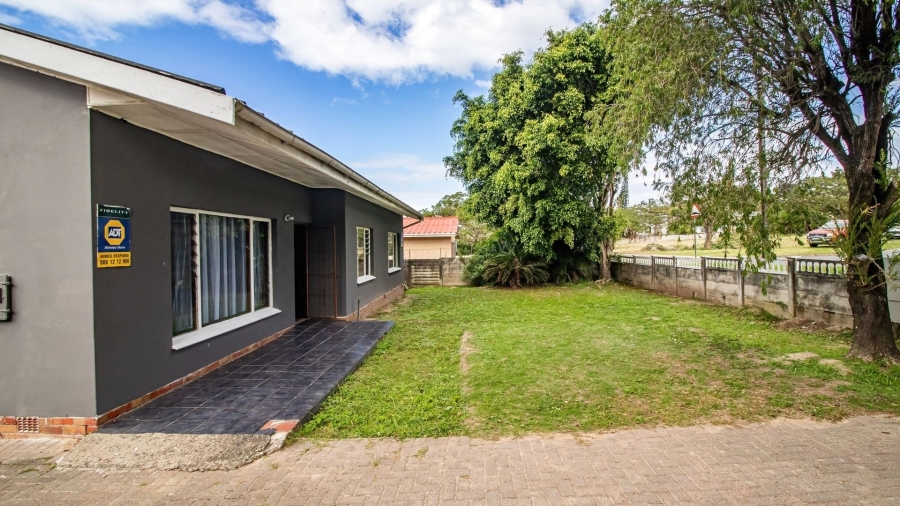 3 Bedroom Property for Sale in Amalinda Eastern Cape
